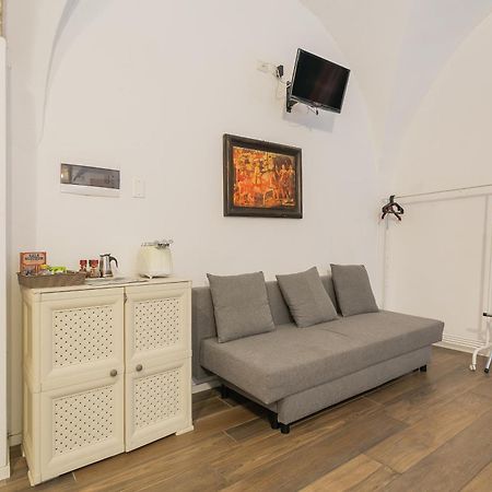 Red Rooms By Wonderful Italy Bari Exteriör bild